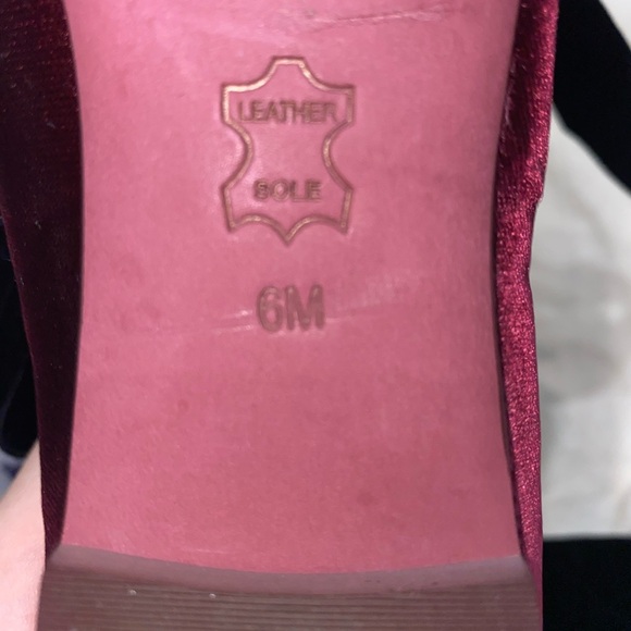 Tory Burch Burgundy Velvet Pointed Flats with Black Velvet Ties - Picture 4 of 6